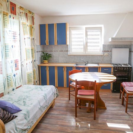 Apartments Butkovic هفار الغرفة الصورة