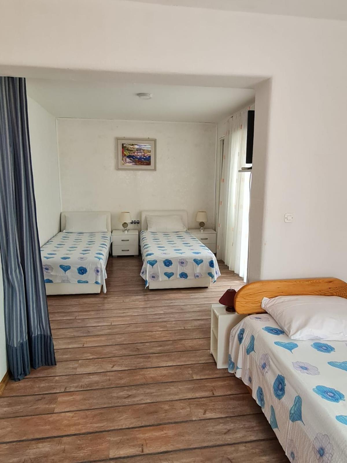 Apartments Butkovic هفار المظهر الخارجي الصورة